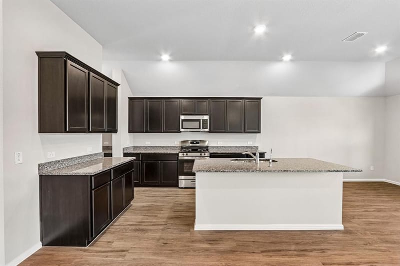 3213 Kingdom Drive, Denton TX 76208 - Photo 3