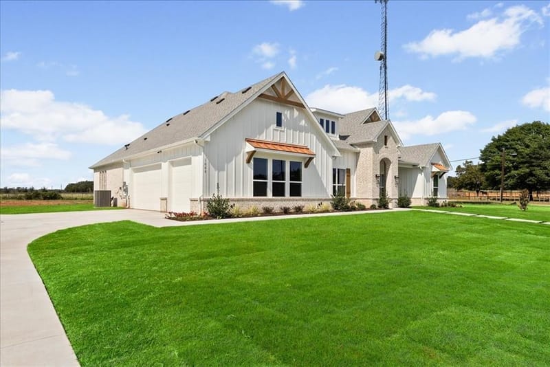 1000 Brock Heights Court, Brock TX 76087 - Photo 2