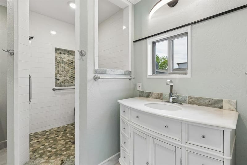 8015 Eagle Trail, Dallas TX 75238 - Photo 6
