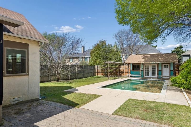 8015 Eagle Trail, Dallas TX 75238 - Photo 14