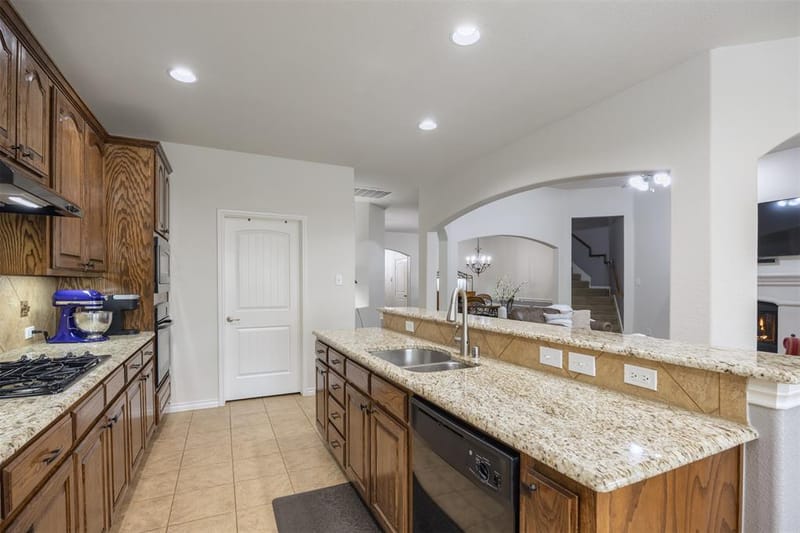 4708 Lasso Lane, McKinney TX 75070 - Photo 16