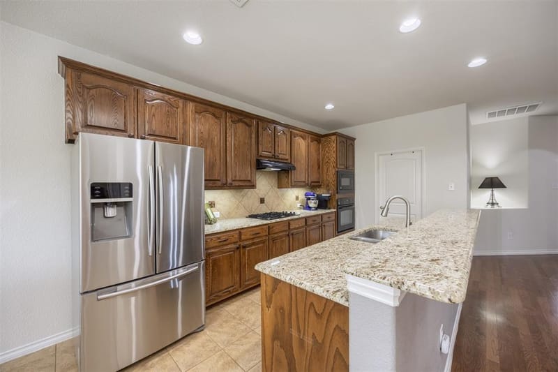 4708 Lasso Lane, McKinney TX 75070 - Photo 3