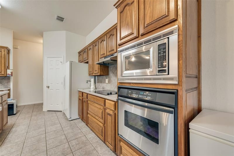 14001 Oak Bark Drive, Haslet TX 76052 - Photo 13