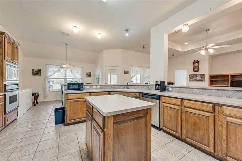14001 Oak Bark Drive, Haslet TX 76052 - Photo 12