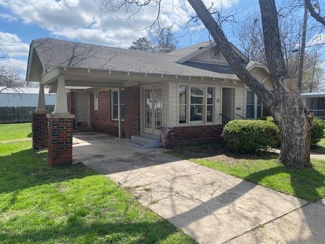 708 Prater Street, Brownwood TX 76801 - Photo 2