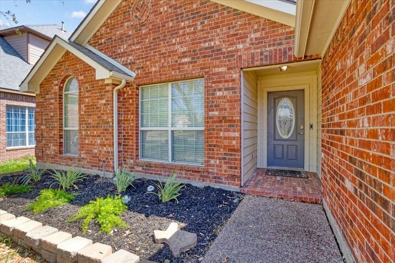 608 Lake Village Drive, McKinney TX 75071 - Photo 7
