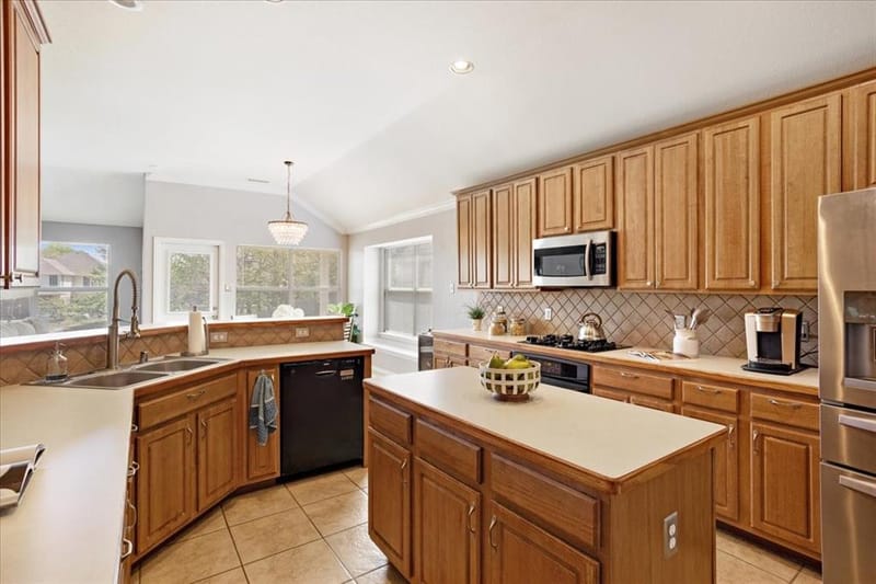 608 Lake Village Drive, McKinney TX 75071 - Photo 19