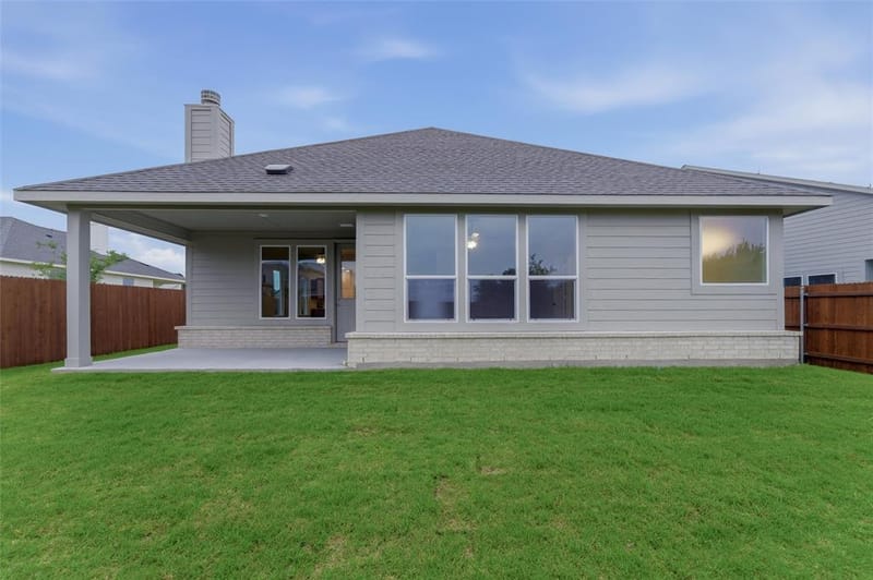 1237 Frio Drive, Springtown TX 76082 - Photo 23