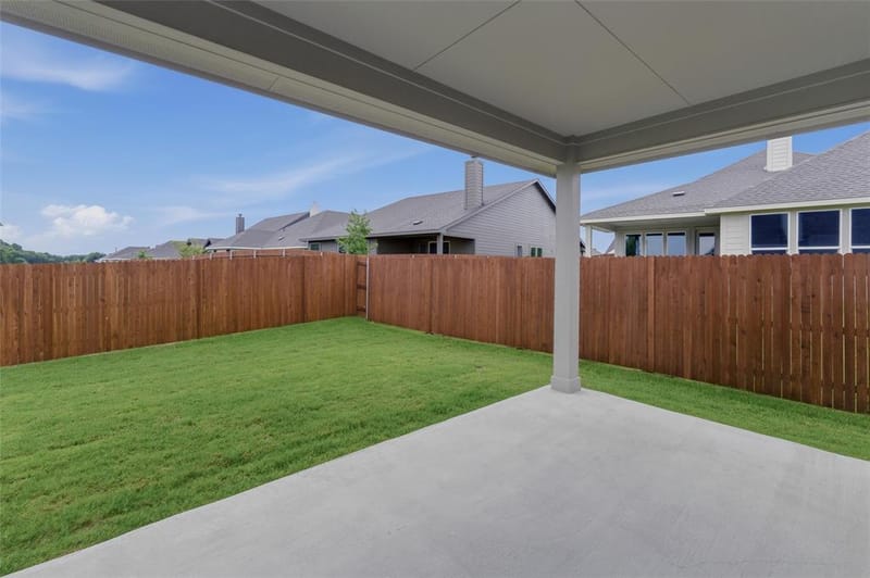1237 Frio Drive, Springtown TX 76082 - Photo 20