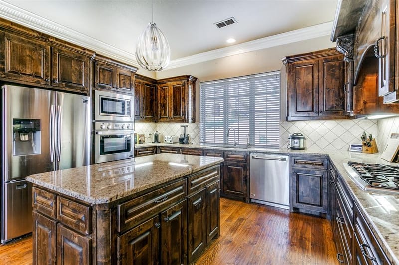 6800 Woodland Hills Drive, North Richland Hills TX 76182 - Photo 18