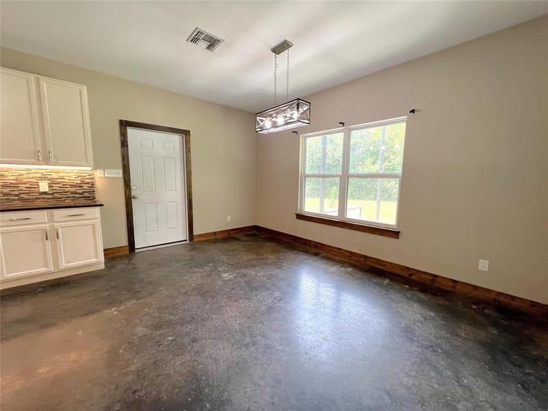 511 Interstate Highway 30 E, Sulphur Springs TX 75482 - Photo 12