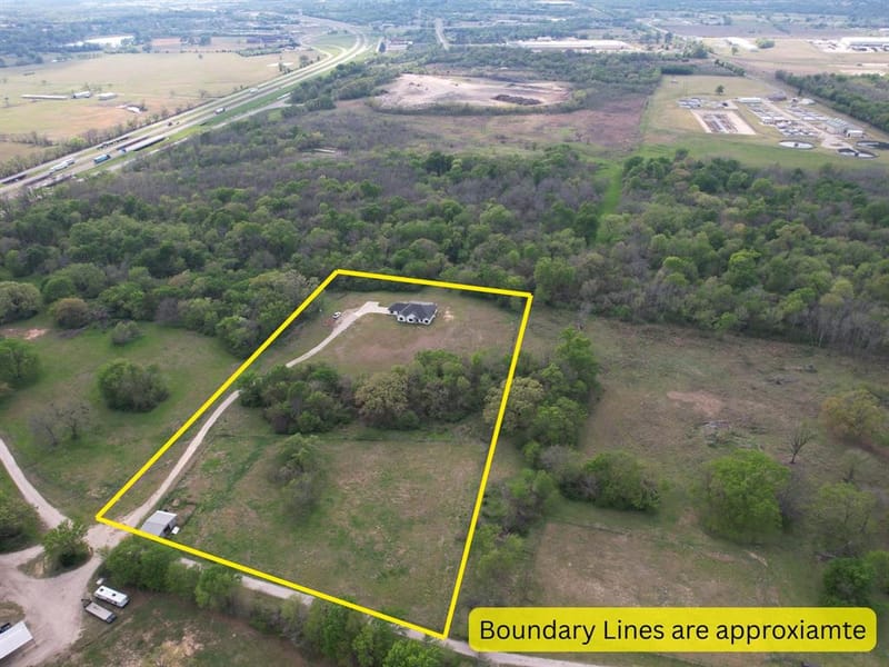 511 Interstate Highway 30 E, Sulphur Springs TX 75482 - Photo 32