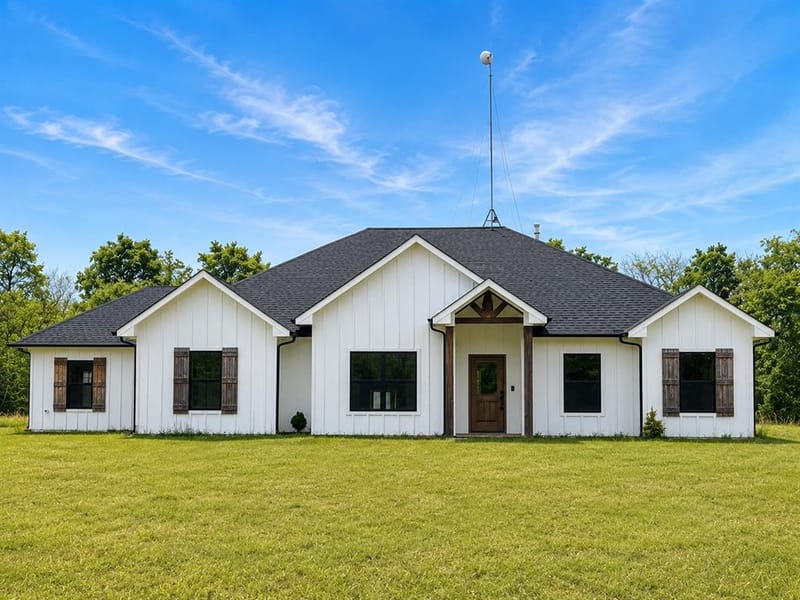 511 Interstate Highway 30 E, Sulphur Springs TX 75482