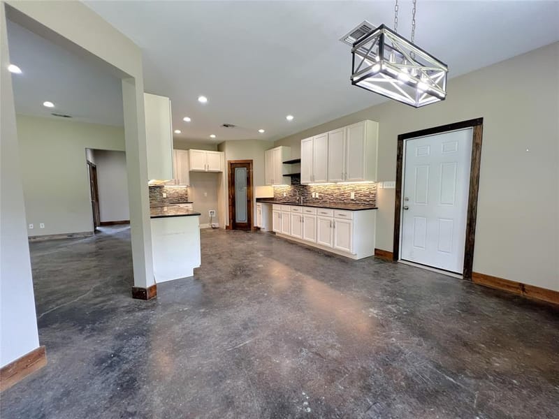 511 Interstate Highway 30 E, Sulphur Springs TX 75482 - Photo 10