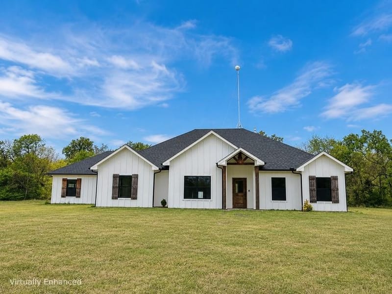 511 Interstate Highway 30 E, Sulphur Springs TX 75482 - Photo 33