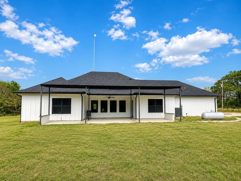 511 Interstate Highway 30 E, Sulphur Springs TX 75482 - Photo 29