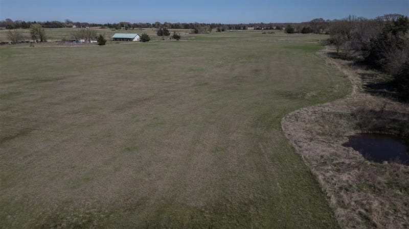 267 County Road 2150, Telephone TX 75446 - Photo 6