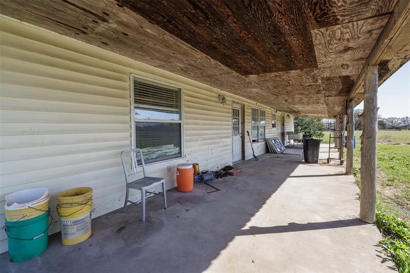 267 County Road 2150, Telephone TX 75446 - Photo 13