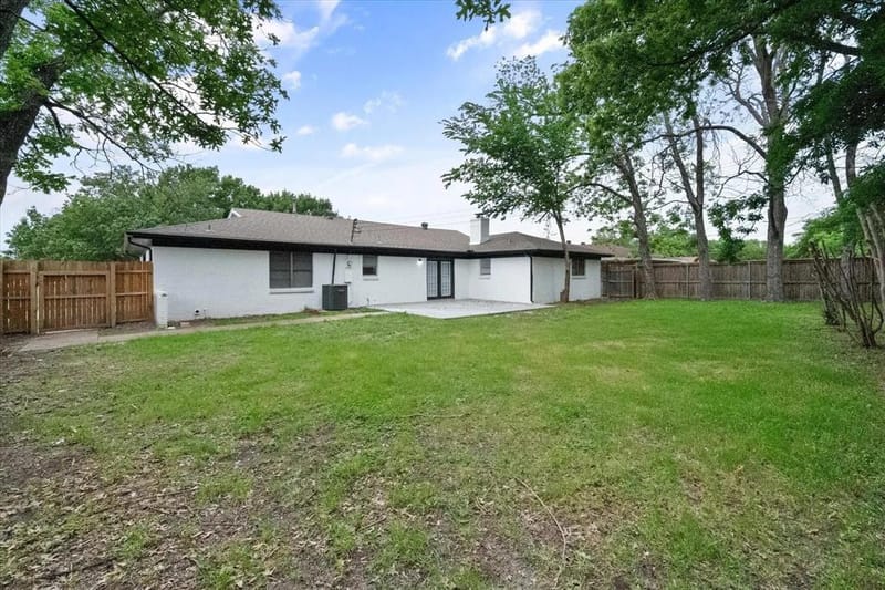 7821 Regency Lane, Fort Worth TX 76134 - Photo 20