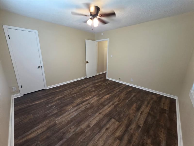 1207 N Anglin Street, Cleburne TX 76031 - Photo 8