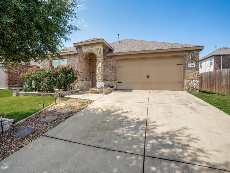 1703 Sorghum Drive, Princeton TX 75407