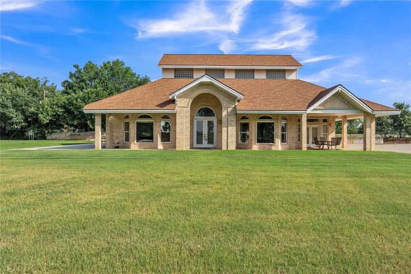 9805 Eldorado Drive, Burleson TX 76028