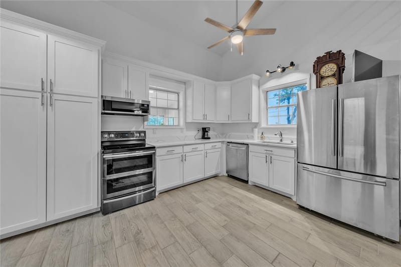 9805 Eldorado Drive, Burleson TX 76028 - Photo 33
