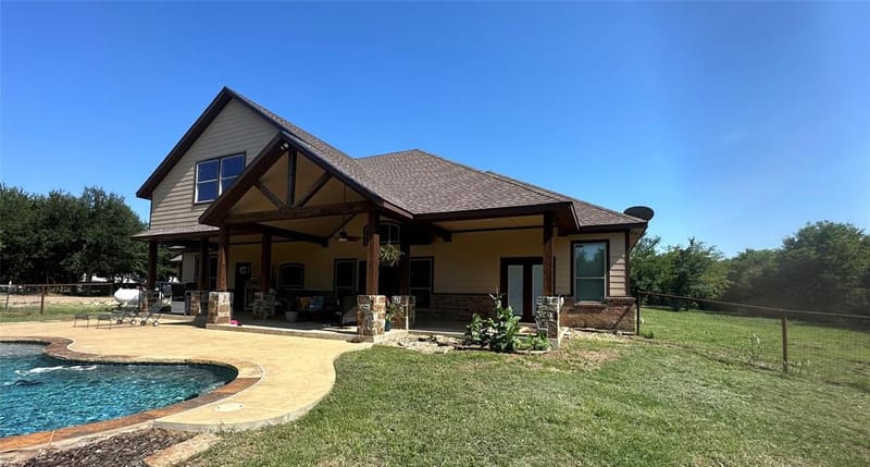 261 Vickie Lane, Gunter TX 75058 - Photo 3