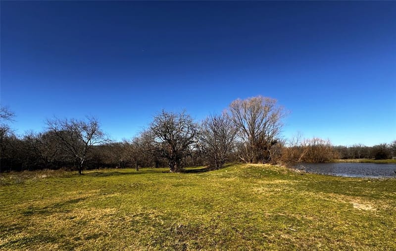 261 Vickie Lane, Gunter TX 75058 - Photo 36
