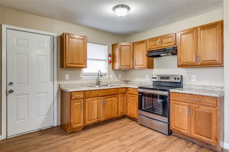 10000 Olmos Drive, Dallas TX 75218 - Photo 12