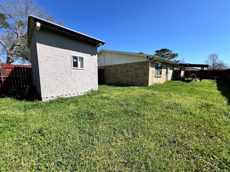 5609 Kerry Lane, Garland TX 75043 - Photo 13