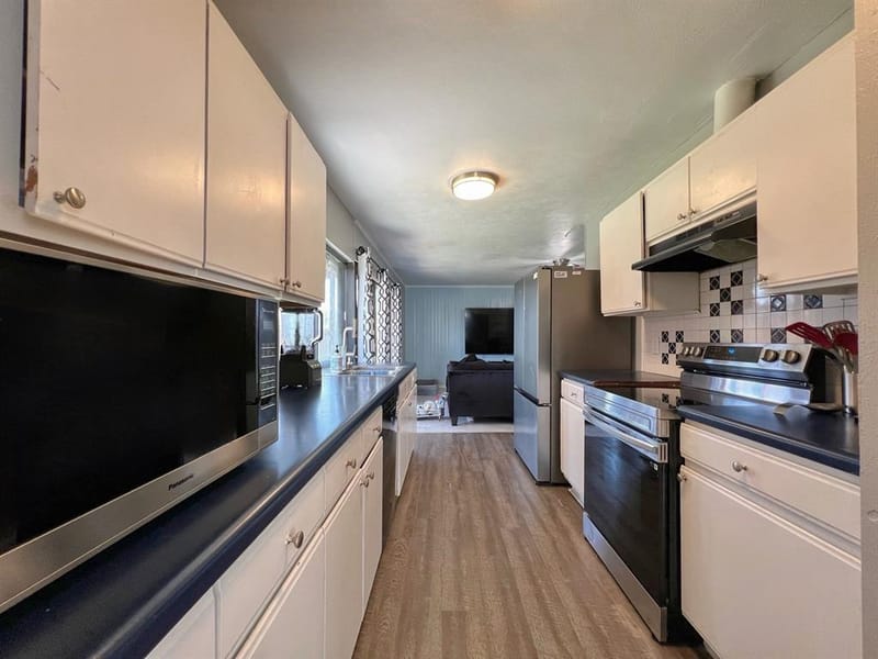 5609 Kerry Lane, Garland TX 75043 - Photo 5