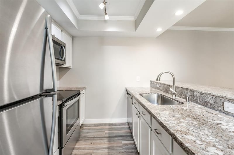 2628 Via Los Altos, Carrollton TX 75006 - Photo 13