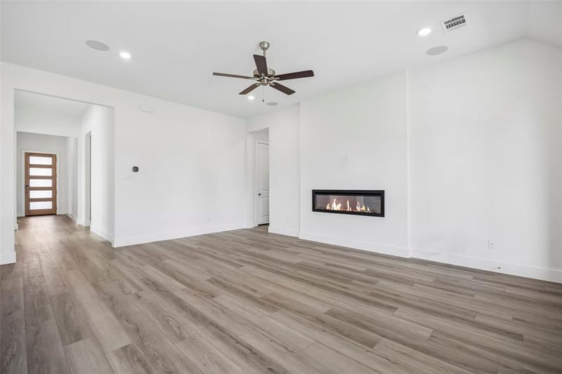 1929 Comanche Drive, DeSoto TX 75115 - Photo 5