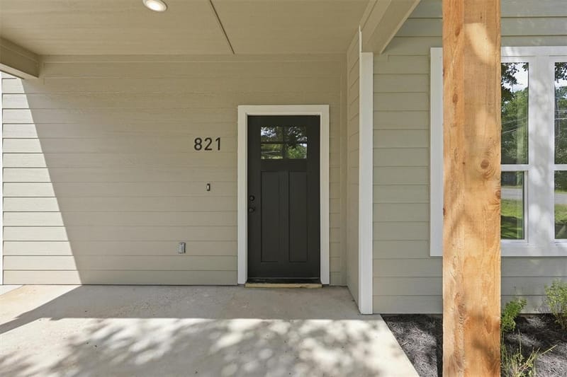 821 Harness Trail, Granbury TX 76049 - Photo 6