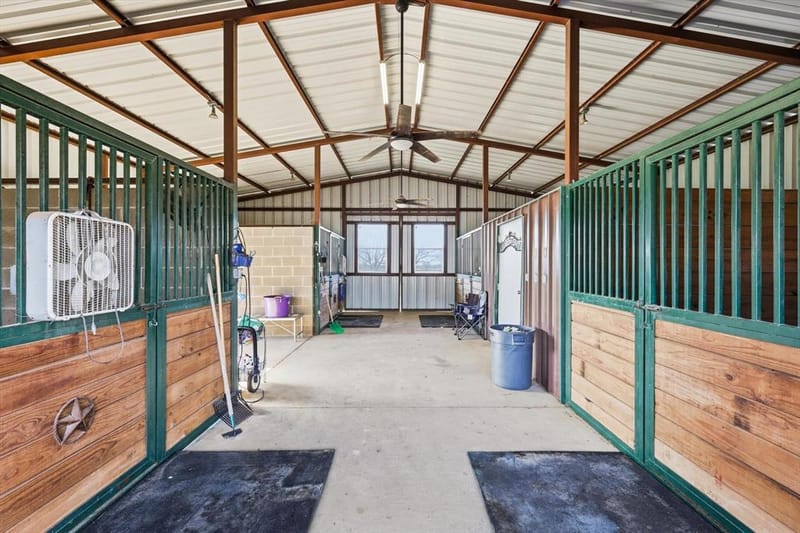 5355 Hoehn Road, Sanger TX 76266 - Photo 27