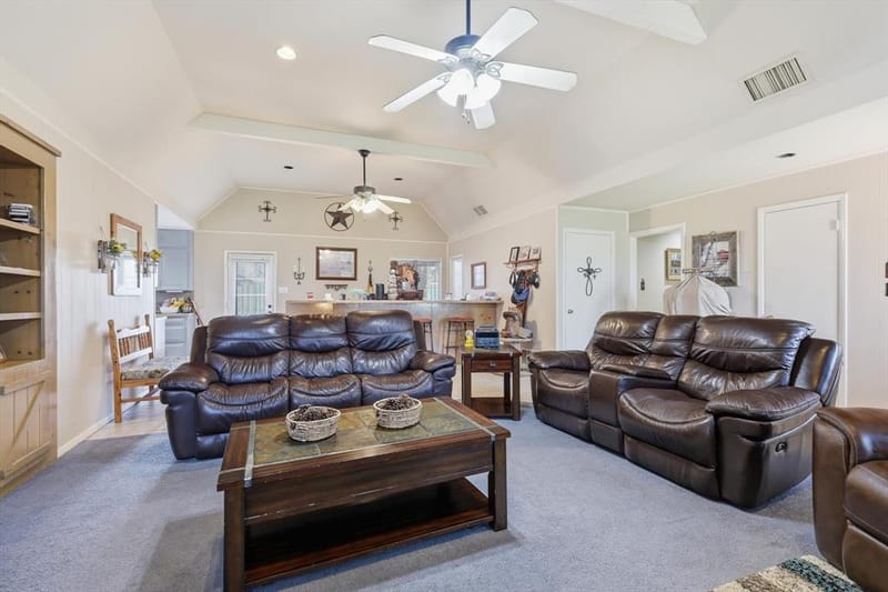 5355 Hoehn Road, Sanger TX 76266 - Photo 11