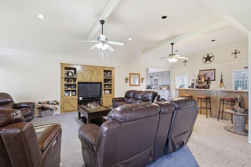 5355 Hoehn Road, Sanger TX 76266 - Photo 8