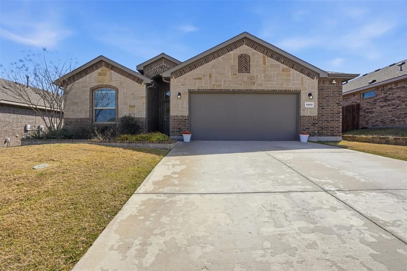 1502 Livermore Lane, Cleburne TX 76033 - Photo 2