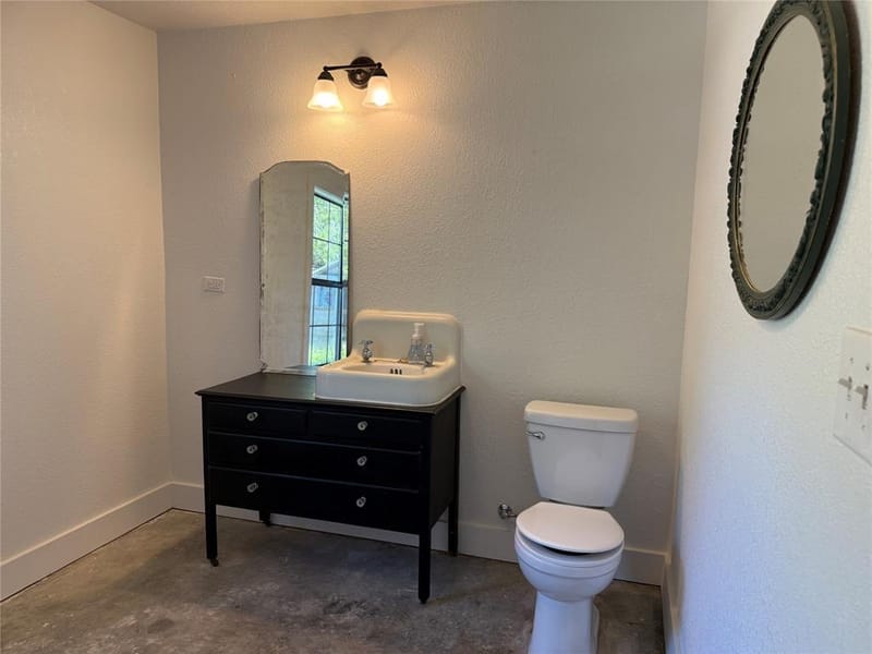 122 Tobacco Road, Whitney TX 76692 - Photo 18