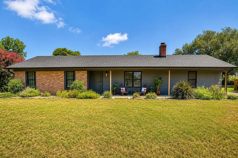1190 Greenwood Lane, Waco TX 76705