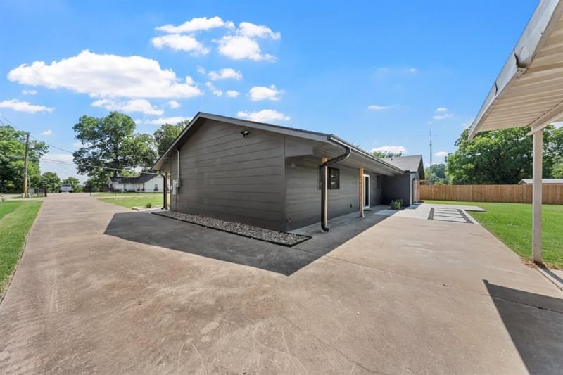 1190 Greenwood Lane, Waco TX 76705 - Photo 30