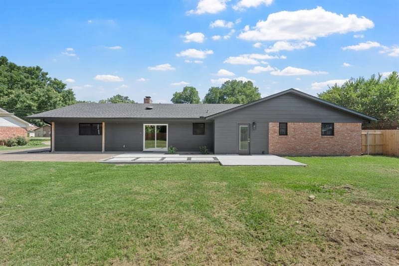 1190 Greenwood Lane, Waco TX 76705 - Photo 29