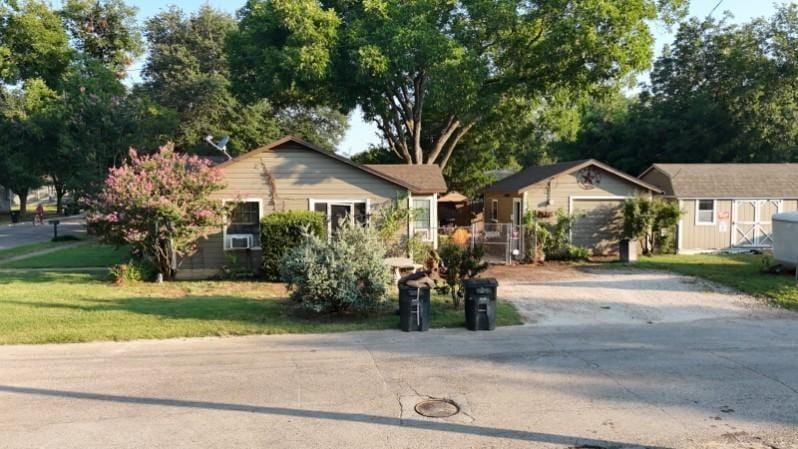 104 Dixon Street, Cleburne TX 76033 - Photo 24
