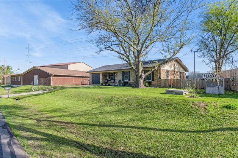 1035 Houston Street, Wills Point TX 75169 - Photo 29