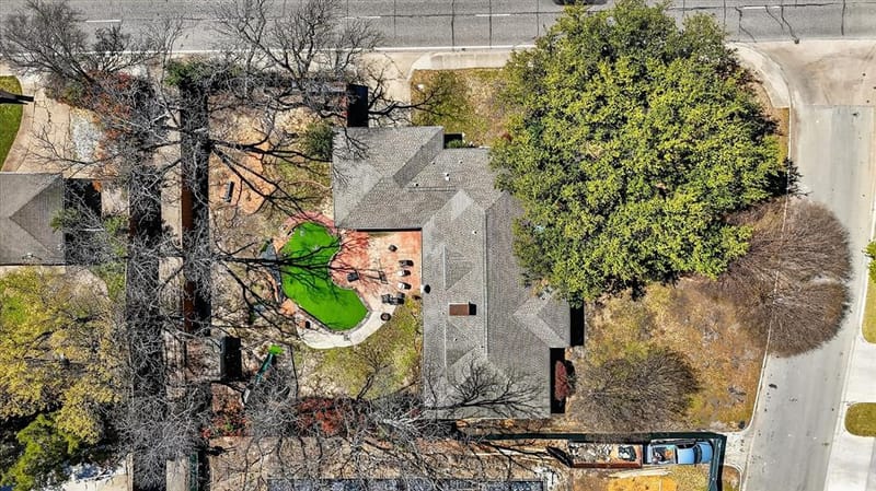 6006 Boca Raton Drive, Dallas TX 75230 - Photo 2