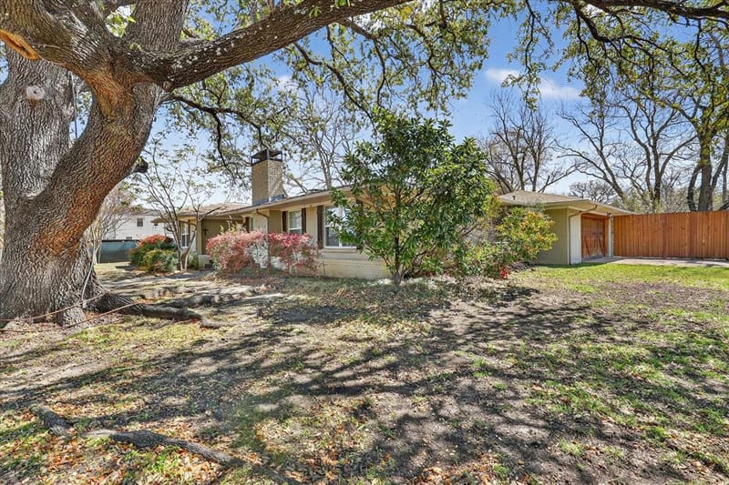 6006 Boca Raton Drive, Dallas TX 75230 - Photo 3