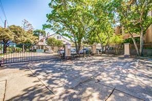 5550 Spring Valley Road # E23, Dallas TX 75254 - Photo 18