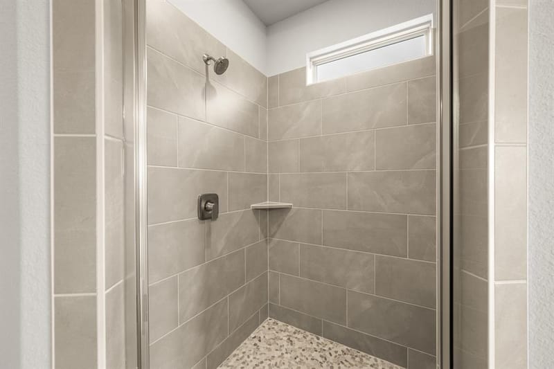 225 Ravenna Boulevard, Justin TX 76247 - Photo 18