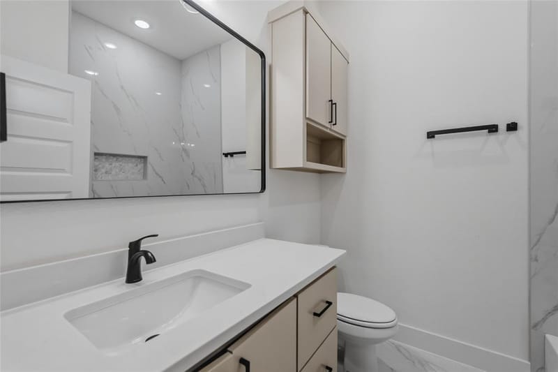307 E Locust Street, Leonard TX 75452 - Photo 7